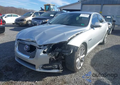 2015 Jaguar Xf 3.0 Portfolio/3.0 Sport z USA, uszkodzony, nr VIN SAJWJ0FF5F8U52816